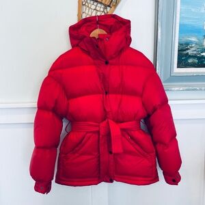 Perfect Moment red puffer